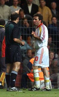 Georghe Hagi 2000-ben UEFA-kupát nyert a Galata együttesével