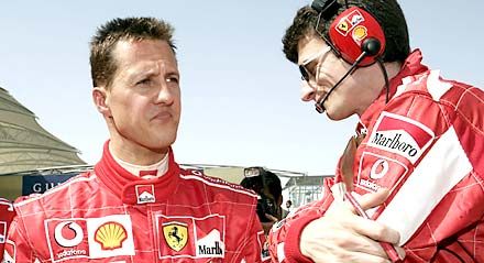 Michael Schumacher és a Ferrari mérnöki gárdája tudja, hogy a következô hetek tesztjei kulcsfonosságúak lesznek, Imolában már nem hibázhat a címvédô