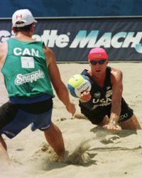A magyar származású Karch Kiraly mindent megnyert teremben, s ha már beleszerelmesedett a strandröplabdába, a homokon is olimpiai bajnok lett