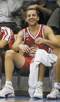 Németh István tizenöt pontot szórt a Partizan Beograd kosarába (fotó: Danis Barna)