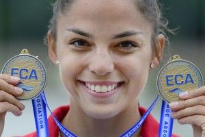 A női négyes tagjaként, és 200 méteren is aranyérmet szerzett Lucz Dóra Plovdivban Forrás: korkep.sk