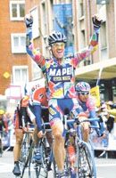 A Tour de France-ra készülô belga Tom Steels önbizalmának jót tett a gyôzelem