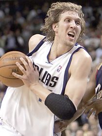 Nowitzki harminc pontot dobott