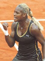 Serena Williams (képünkön) káprázatos mérkôzésen verte meg a címvédô Capriatit
