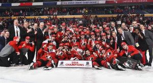 A kanadaiak öröme a vb-döntő után Forrás: IIHF