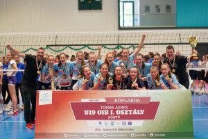 A Linamar-BRSE U19-es csapata hazai pályán nyerte meg a korosztályos országos bajnoki döntőt Forrás: BRSE