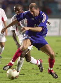 Ezúttal Zidane volt a csapatkapitány