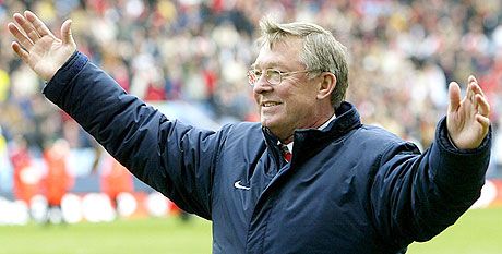 Sir Alex Ferguson reméli, hogy néhány év múlva ismét lehet örülni az Old Traffordon