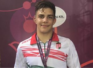 Varsányi László 2018-ban a serdülő kötöttfogásúak között szerzett Európa-bajnoki aranyérmet a 85 kilogrammosok között Forrás: