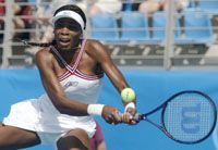 A címvédô Venus Williams mindössze három gémet veszített vasárnap