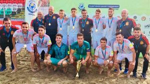 A végső győztes spanyol strandlabdarúgó-csapat. Forrás: Facebook