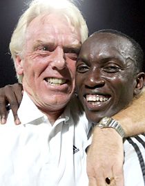 Dwight Yorke és Leo Beenhakker kapitány már a vb-n érzi magát