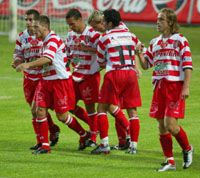 A kritikák ellenére is bunkerfutballt játszik a Sopron &#8211; azért Pintér Attila tanítványai eddig a gólokkal sem maradtak adósak (Fotó: M. Németh Péter)