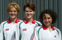 A bronzérmet szerzett nôi válogatott (balról): Simóka Bea, Vörös Zsuzsanna, Füri Csilla