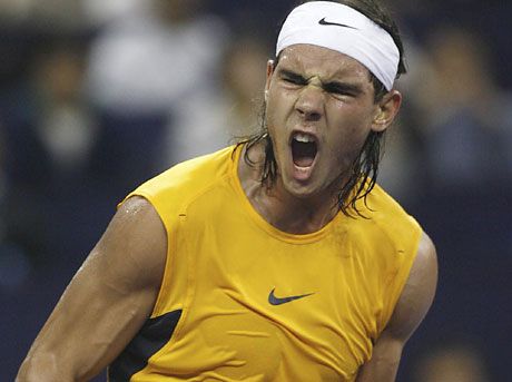 Rafael Nadal vereséggel kezdte a sanghaji tornát, de végül sikerült kiharcolnia az elôdöntôbe jutást