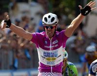 Az olasz szupersprinter, Mario Cipollini önkéntes szám&ucirc;zetése véget ért