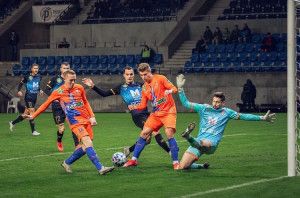 A 18 éves Németh Dánielt (narancssárgában középen) először dobták be az NB I jelenlegi szezonjában Forrás: ZTE FC