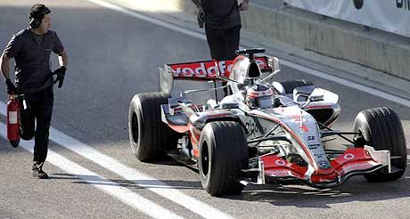 A kétszeres világbajnok spanyol Fernando Alonso a jelek szerint hamar megbarátkozott a McLaren autójával