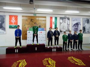 A tőröző Szemes Gergő a juniorok után a kadétek versenyét is megnyerte