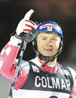 Kostelic minimális elônnyel nyert