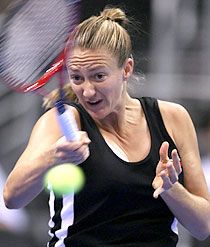 Kim Clijsters után Jelena Gyementyjevát is legyôzte a 30 esztendôs Mary Pierce (képünkön)