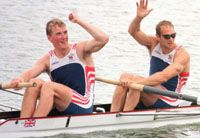 Redgrave (jobbra) káprázatos pályafutást követôen Sydney után intett búcsút az élsportnak