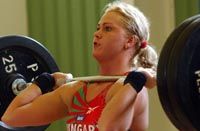 Noha a nagy visszatérô Likerecz Gyöngyi messze van a csúcsformájától, a Pécsett mutatott teljesítménye legalábbis biztató (Fotó: Laufer László) Noha a nagy visszatérô Likerecz Gyöngyi messze van a csúcsformájától, a Pécsett mutatott teljesítménye legalábbis biztató (Fotó: Laufer László)