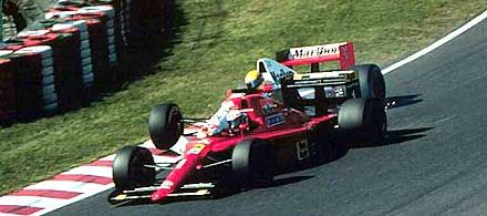 Szuzukában 1990-ben Senna visszaadta Prostnak az előző évi „kölcsönt”: ezúttal ő nem engedte el a franciát, mindketten kiestek, és Senna lett a világbajnok