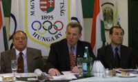Schmitt Pál (jobbra) hangsúlyozta: a magyar sport egyik legsikeresebb évét zárja