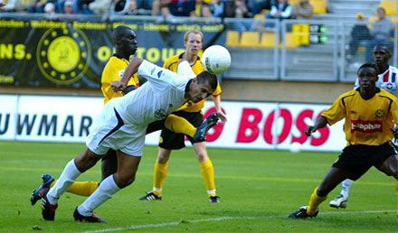 Kerekes fejese vezetést és fél győzelmet ért (fotó: willem-ii.nl / Geert van Erven)