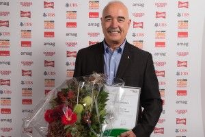 Jordanov Zoltán edzői életműdíjjal zárta pályafutását Svájcban. Forrás: ueg.org