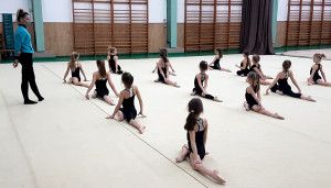 Oláh Dóra egyik fő feladata a ritmikus gimnasztika megszerettetése
