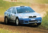 A Fülöp, Major páros nem a magyar versenyeken megszokott Octavia Kit-carral, hanem egy Corolla WRC-vel rajtol Törökországban