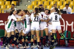 A női junior kézilabdázók a két évvel ezelőtti EYOF után újra aranyérmet ünnepelnének Győrben Forrás: IHF