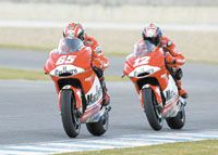 Capirossi (65) és Bayliss mindenkit maga mögé utasított a spanyol GP idômérôjén