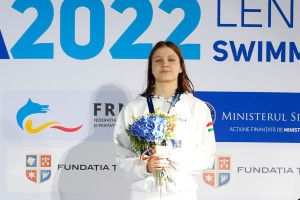 Molnár Dóra remek versenyzéssel nyert 200 m háton Bukarestben Forrás: LEN