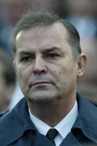 Balczó András kiterítette a lapjait Balczó András kiterítette a lapjait