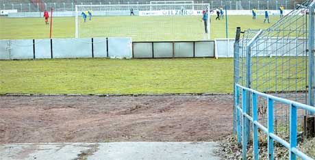 A külföldi befektetô révén talán egyszer nevéhez és múltjához méltó lesz az Illovszky-stadion és a Vasas csapata is?