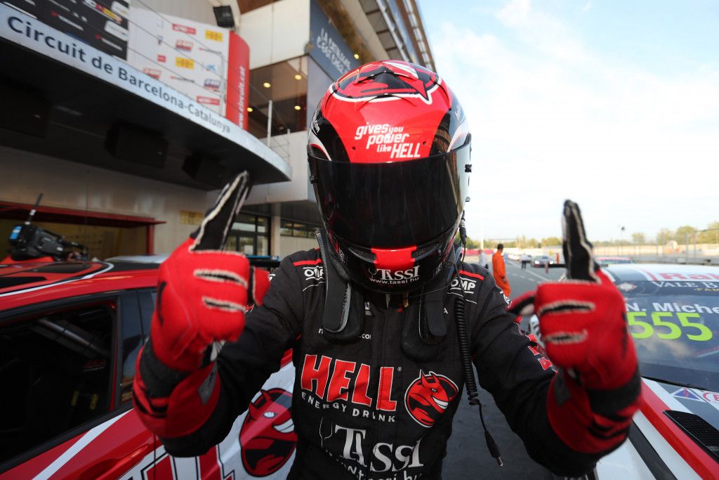 Tassi Attila a legjobb hondás lenne a 2019-es WTCR-idényben Forrás: HELL ENERGY RACING