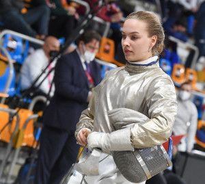 Battai Sugár világkupaarannyal folytatta nemzetközi szereplését Forrás: hunfencing.hu