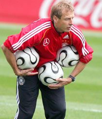 Jürgen Klinsmann talán ennyi gólt szeretne látni az ecuadori kapuban ? három találat már elég kell, hogy legyen a sikerhez