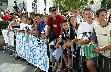 A magyar szurkolók spanyol üzenete: mindig szívbôl szurkolunk nektek!