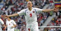 Jan Koller két góllal járult hozzá a csehek jereváni gyôzelméhez