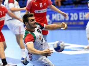 A hétgólos Rosta Miklós a csapat egyik vezére volt a norvégok ellen Forrás: EHF