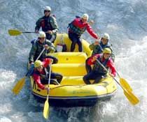A rafting igazi csapatmunkát követel meg a túrázóktól