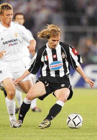 Pavel Nedved friss aranylabdásként végre szeretné megnyerni a legrangosabb európai klubtrófeát is