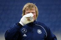 Oliver Kahn szerint a franciák ellen lemérhetô, hol tart pontosan a német válogatott