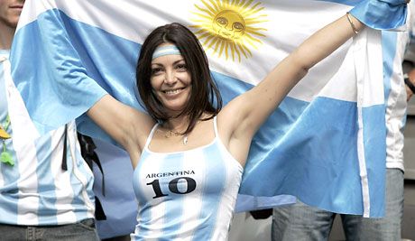Micsoda argentin dressz! A kezdés elôtt még olyan szép volt minden