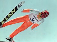 A kétszeres Világkupa-gyôztes szlovén Primoz Peterka 1998 márciusa óta elsô alkalommal tudott Vk-versenyt nyerni
