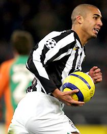 David Trezeguet nem csak a labdát, a reményt is visszahozta a Juvénak